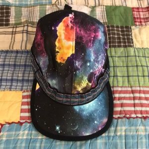 Kavu outer space rainbow explosion hat